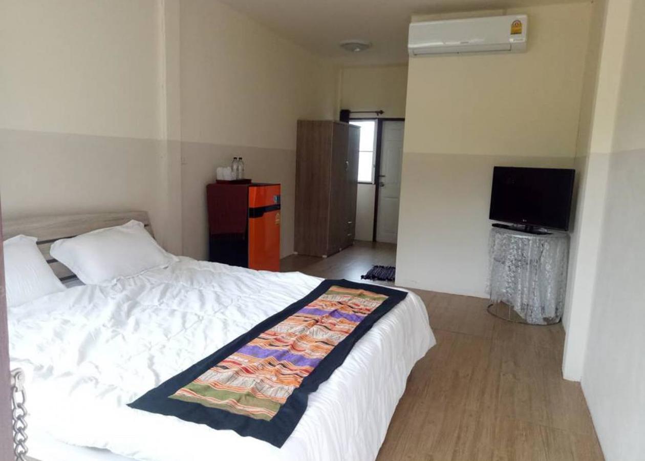 Stay With Brite The Home-Stay In Чиангмай Екстериор снимка